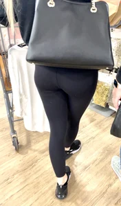 Likes to wear Black