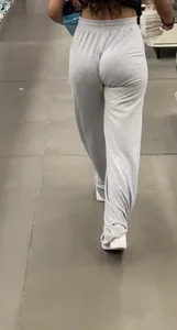 Latina hungry ass in sweat pants  / not OC