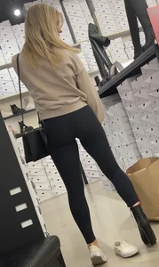 You decide the Tier - A variety of extremely attractive College Girls In Leggings and Legging Shorts