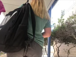 Street blonde teen's booty video