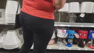 GILF LOVERS: Ditzy Muffintop Mature Kept Bending Over