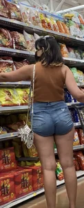 Jean shorts pawg showing some cheeks
