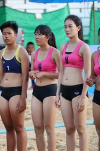 Thai candid volleyball girls