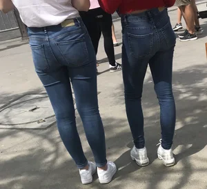 Nice Booties in Tight Blue Jeans Street Creepshots