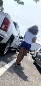 Beautiful legs on this light skinned girl