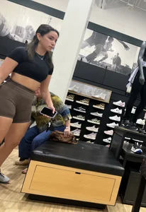 Big booty Latina sneaker shopping (oc)