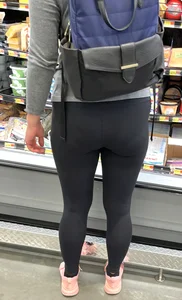 VPL and pink shoes
