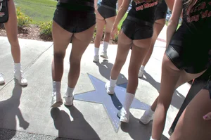 Candid sexy Hooters girls in their uniforms
