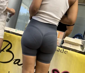Unbelievably perfect ass on this Persian baddie at farmers market (OC)