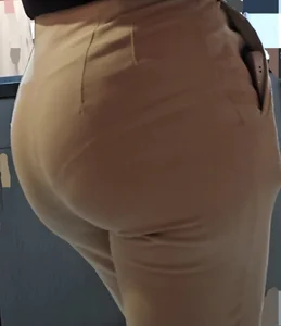 Round ass VPL