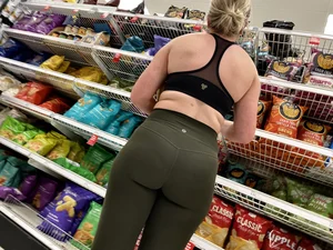 Blonde Target PAWG OC