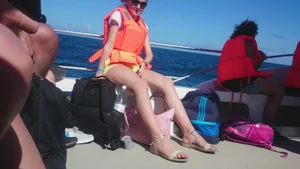 Milf in yellow shorts with vpl and a wedgie