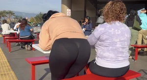 Yoga pants vpl