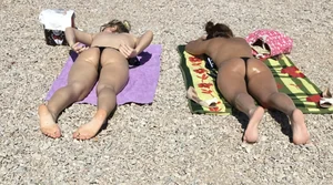 Hot girls chilling at the beach hot creepshots collection