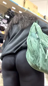 Brunette wearing super skintight leggings  (OC)