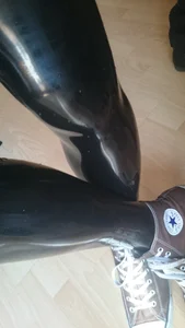 Cute Teen Legs in Latex Leggings