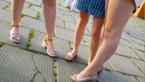 A Group of Girls in Sandals With Hot Legs Standing on a Street Creepshots Gallery