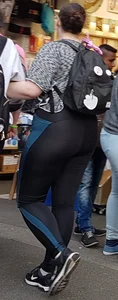Fat ass girl in leggings with vpl