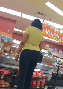Big booty ebony milf out shopping in tight black leggings