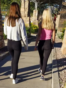 2 sexy asses walking in tight Lulus