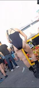 Goth cheeks at music festival    [MEGAPOST]