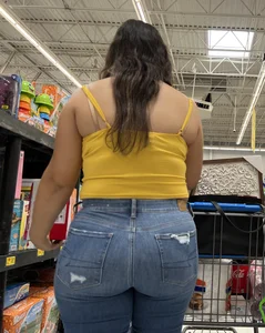 Big booty Latina