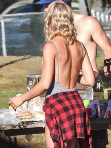 Park party girls [058]