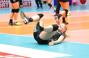 Thai candid volleyball girls