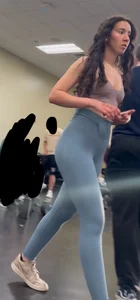 College gym slut in tight blue leggings (OC)