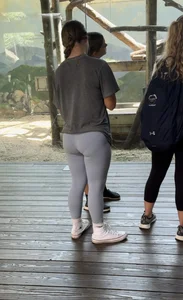 Cute PAWG at the ZOO W/VPL