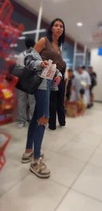 Tall Arabic Duo in Jeans