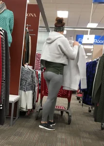 Oklahoma milf in grey leggings shopping at Target