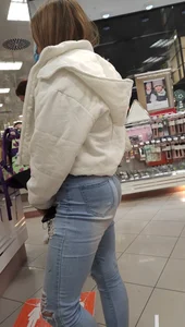 Nice jeans ass in the waiting line