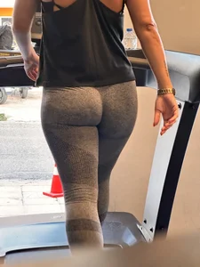 Gym milf PAWG on treadmill ep.2