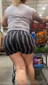 Petite baddie&2 Tatted Latina Milfs