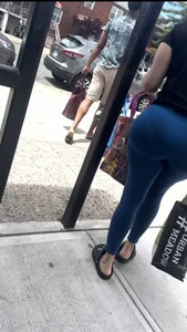 Huge ass bbl latina vpl blue leggings