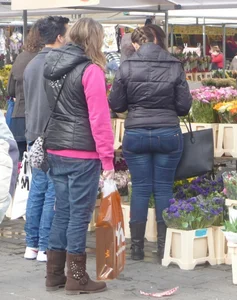 More street market milfs wearing blue jeans