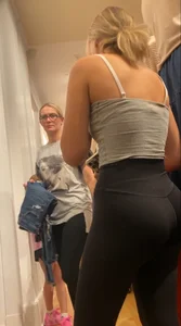Cute Blonde With Bubble Ass In Leggings
