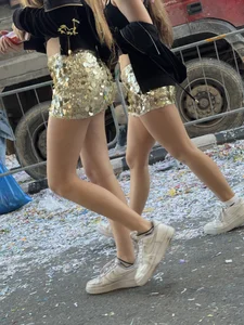 Carnival girls