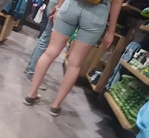 Nerdy teen slut with tight ass in jean shorts