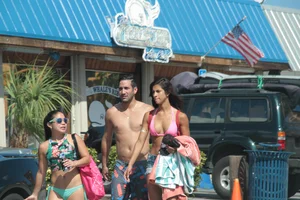 Florida beach and bikini girls
