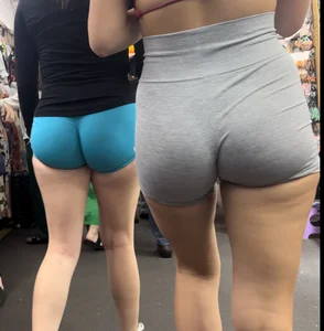 Two insane bubble butts (OC)