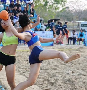 Thai candid volleyball girls