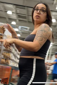 Caps of the week. Tight shorts , jeans, and leggings