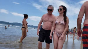 Brazillian beach creepshots, huge gallery of candid girls in swimsuits