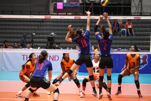Thai candid volleyball girls