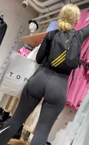 Big pawg dutch girl