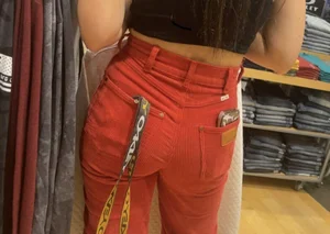 White girl with a meaty ass ! (Two different days)
