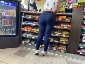 Short girl with Small Waist and Tight Pants bending over counter (OC)