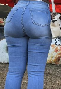 Insane ebony ass! (oc)